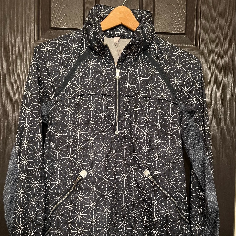 Lululemon Zip up / hidden hood